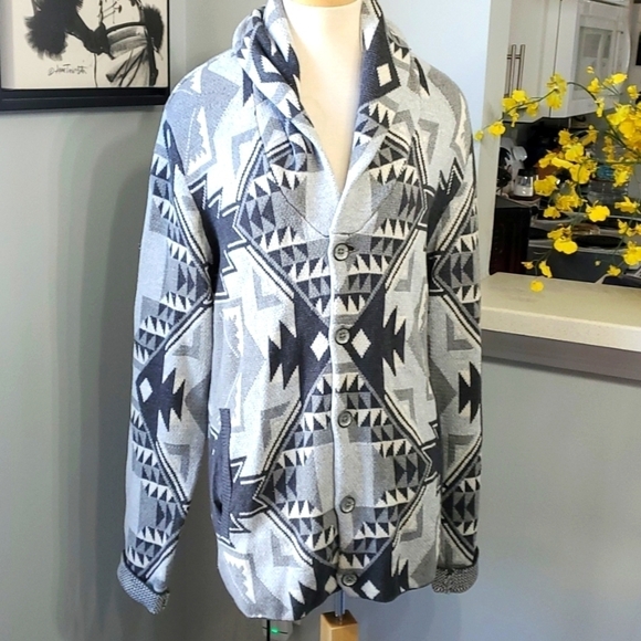 American Rag, gray coat sweater size XL. Pockets.  Button down. 100% cot… - Picture 1 of 11